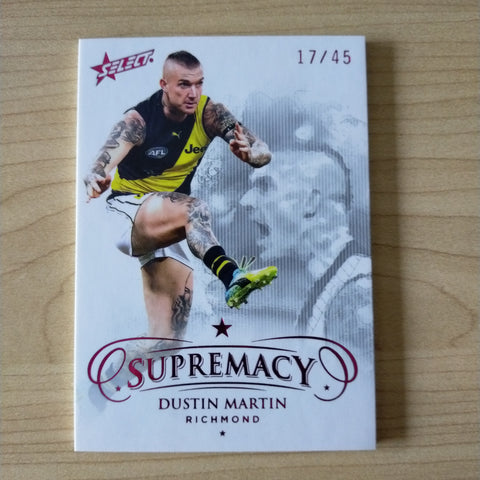 2021 AFL Select Supremacy Red Base Card Dustin Martin Richmond 17/45
