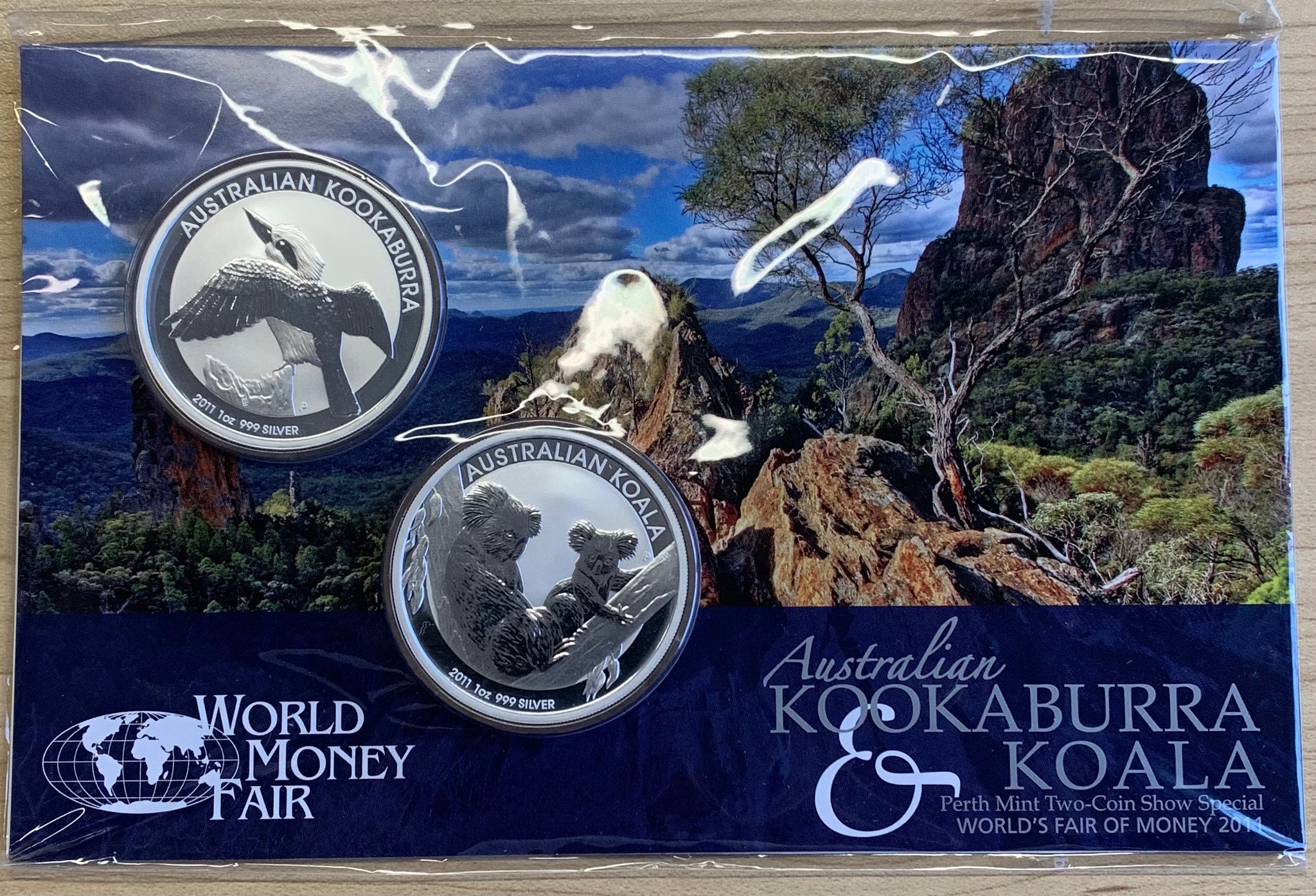 Australia 2011 Perth Mint World Money Fair Australian Kookaburra 2 x 1oz Silver Uncirculated Carded Coins