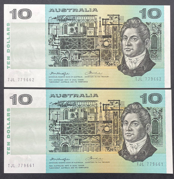 Australia $10 Banknote Knight Wheeler Centre Thread  Pair R306b