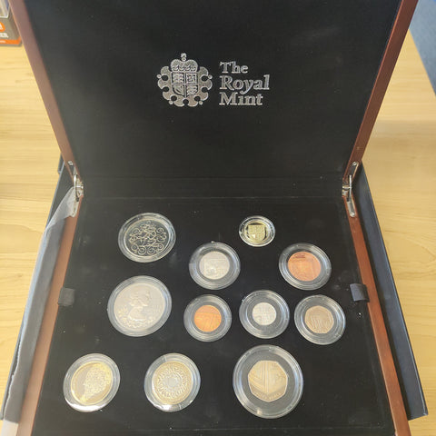Great Britain GB United Kingdom 2012 Royal Mint Premium Proof Set. Tiny mintage of 3500