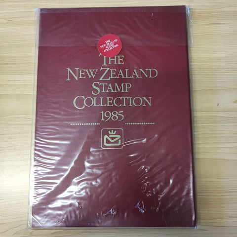 New Zealand 1985 Post Office Year Book containing all the different simplified stamps issued that year.