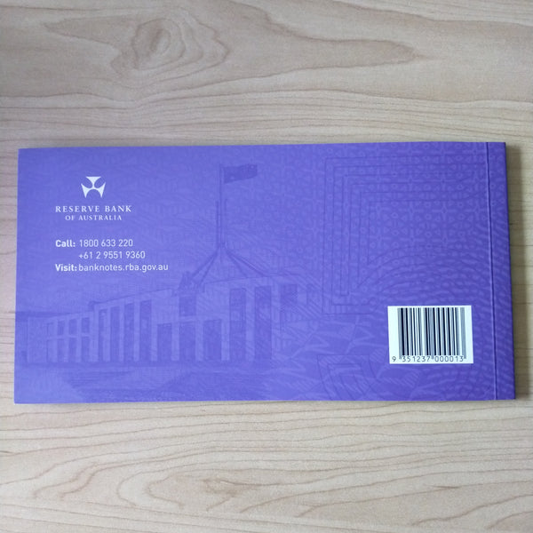 Reserve Bank of Australia Two Generations of $5 Uncirculated Banknote Folder FIRST AND LAST PREFIX
