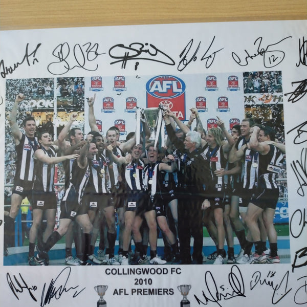 2010 AFL Collingwood Football Club Premiers Photo With Printed Team Signatures