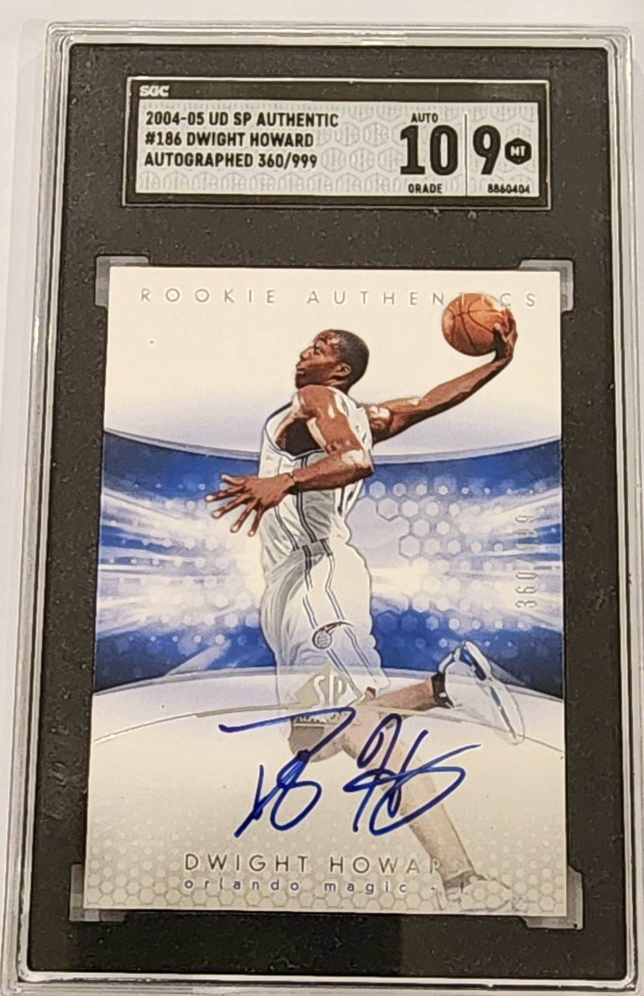 2004-05 NBA UD SP Rookie Authentic #186 Dwight Howard Auto 360/999 SGC 9 Orlando Magic