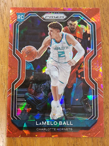 20-21 Panini Prizm NBA Rookie Card Lamelo Ball Rookie Red Cracked Ice Charlotte Hornets #278
