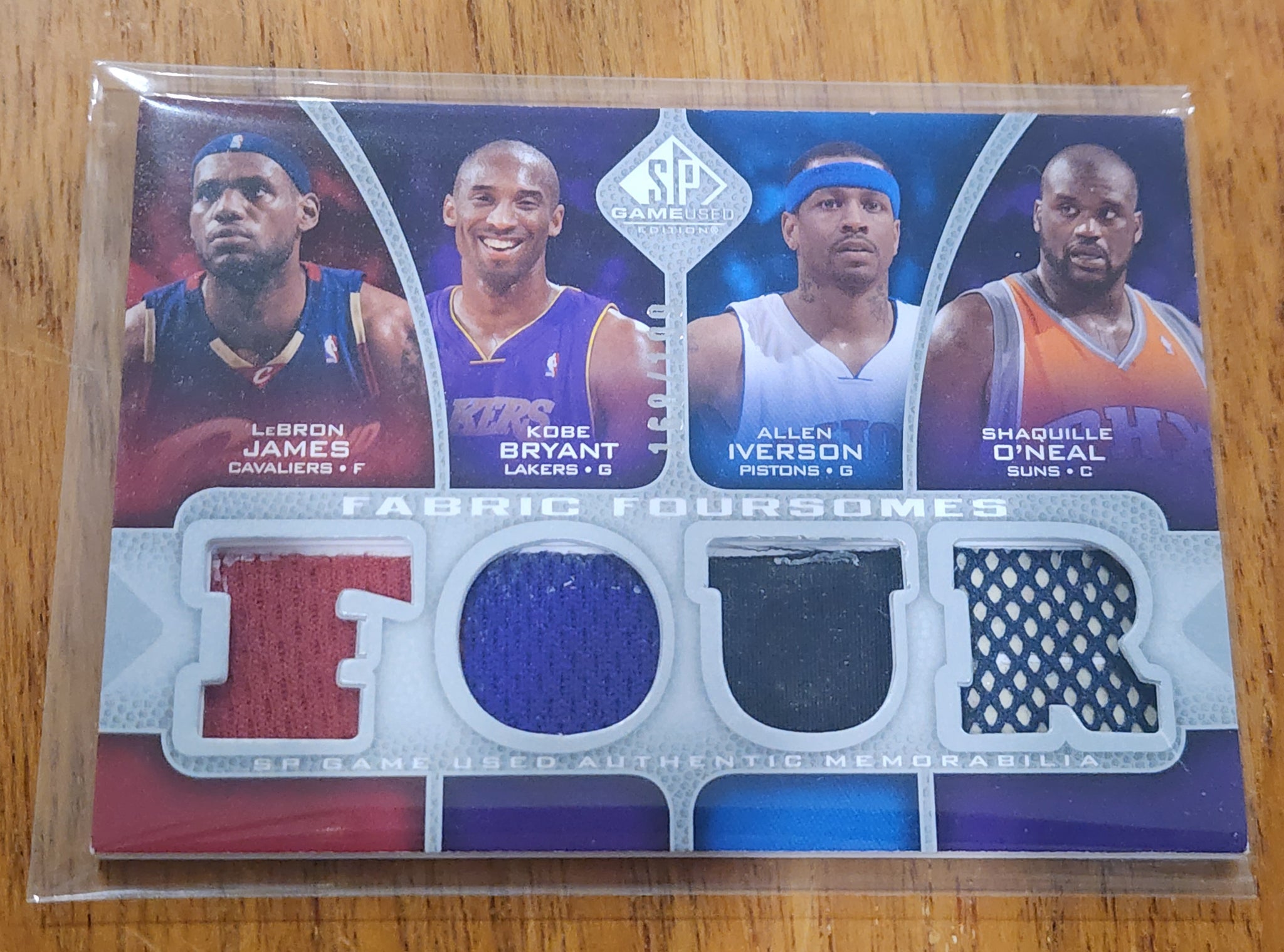 2009-10 SP GAME USED FABRIC FOURSOMES KOBE / LEBRON JAMES JERSEY PATCH CARD