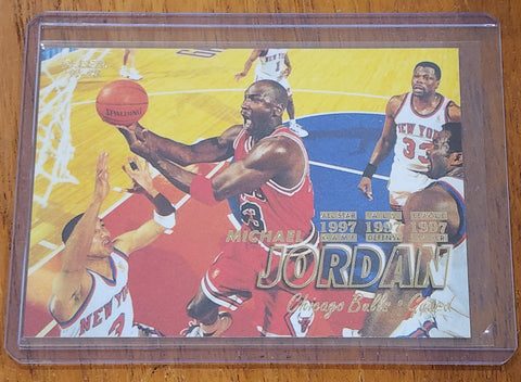 Fleer 97-98 Michael Jordan All Star All Defence League Leader Bulls #23