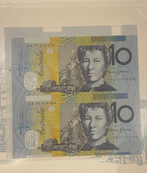 Australia 1997 Melbourne Show $10 Polymer Evans/Macfarlane Uncut Vertical Pair Banknote Folder