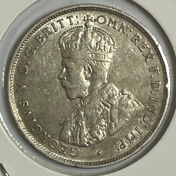 Australia 1915  2/- Florin Silver Coin Very Fine Condition