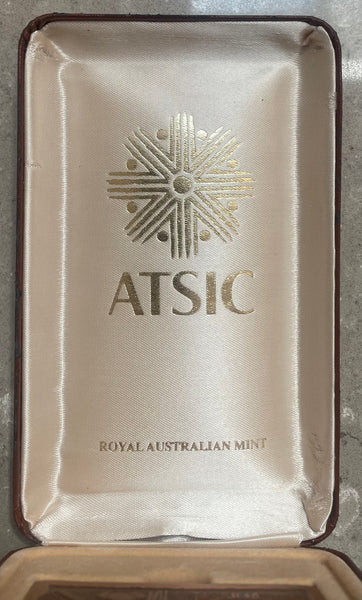 Australia Royal Australian Mint 1993 ATSIC International Year of the World's Indigenous People Medallion