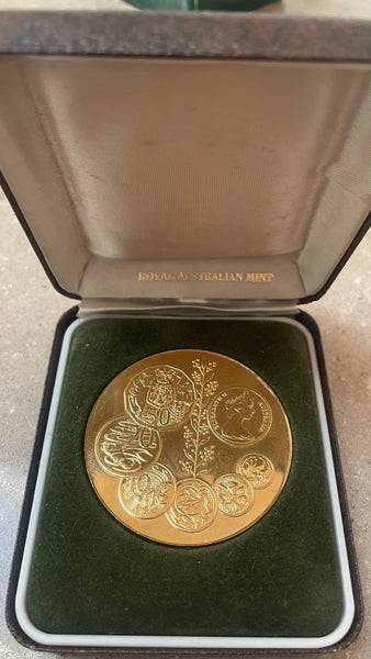 Australia 1969 The Royal Australian Mint Canberra Decimal Coinage Medallion