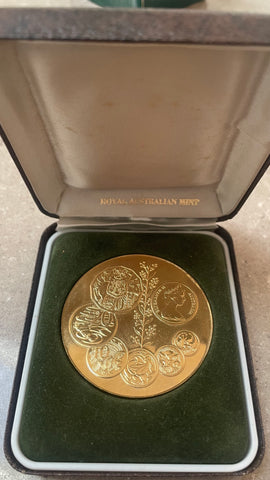 Australia 1969 The Royal Australian Mint Canberra Decimal Coinage Medallion