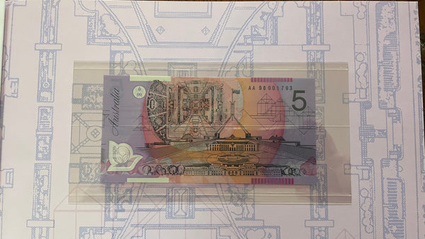 Australia 1998 $5, $10, $20, $50 & $100 Deluxe Banknote Folder, Matching Serial Numbers