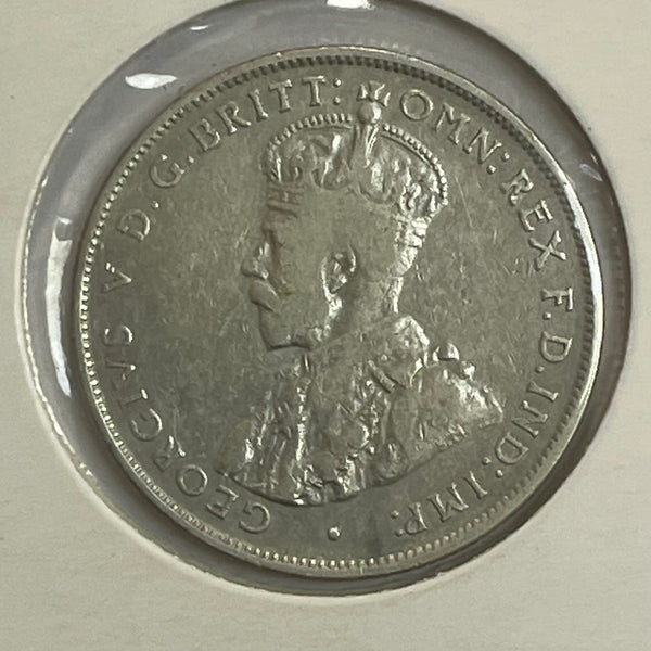 Australia 1933 2/- Florin Silver Coin Very Fine Condition VF