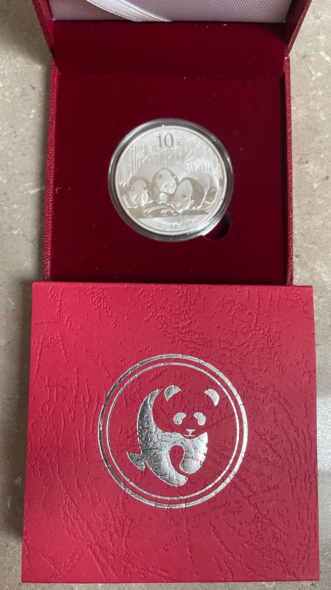 China 2013 10 Yuan  99.9 Silver One Ounce 1oz Panda