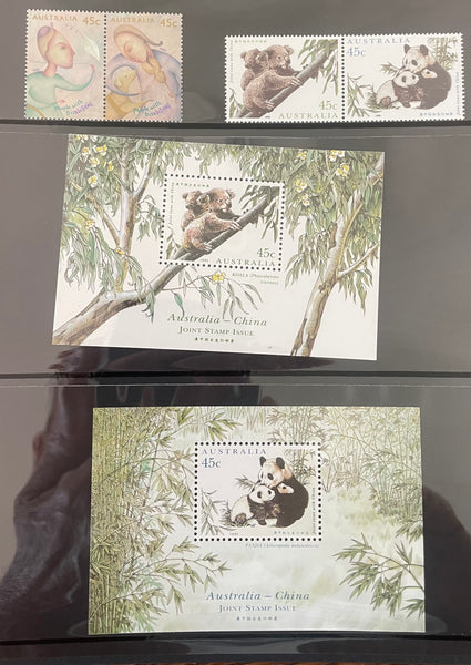 Australia Post 1995 Year Album. Executive Leather