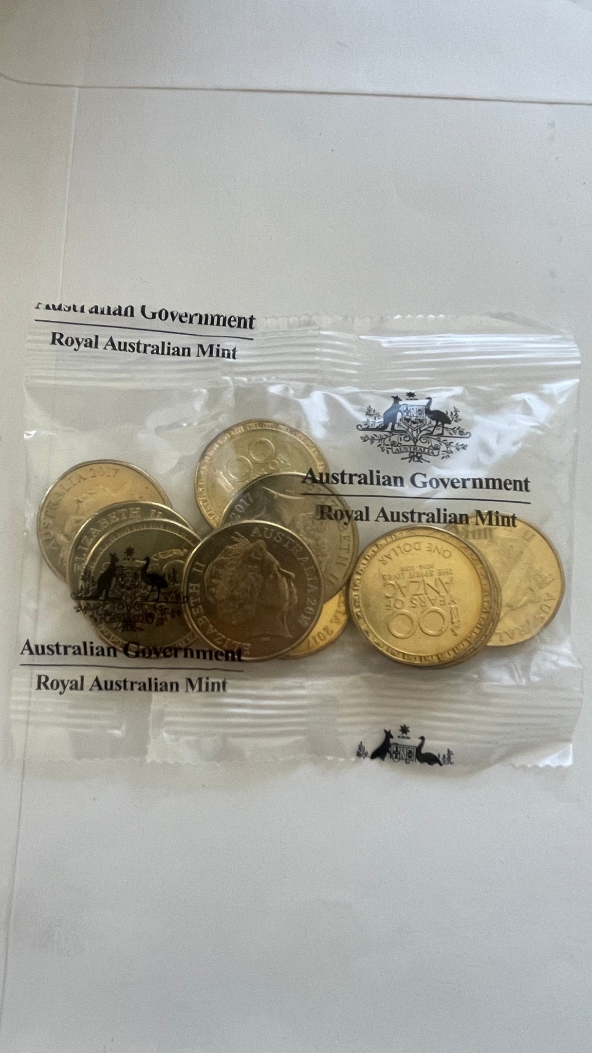 Australia 2017 Royal Australian Mint $1 100 Years of ANZAC The Spirit Lives On Mint Bag of 10 Uncirculated Coins