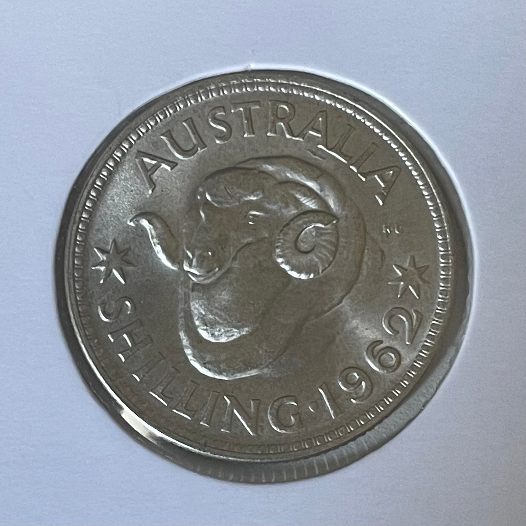 Australia 1962  1/- One Shilling silver coin Uncirculated