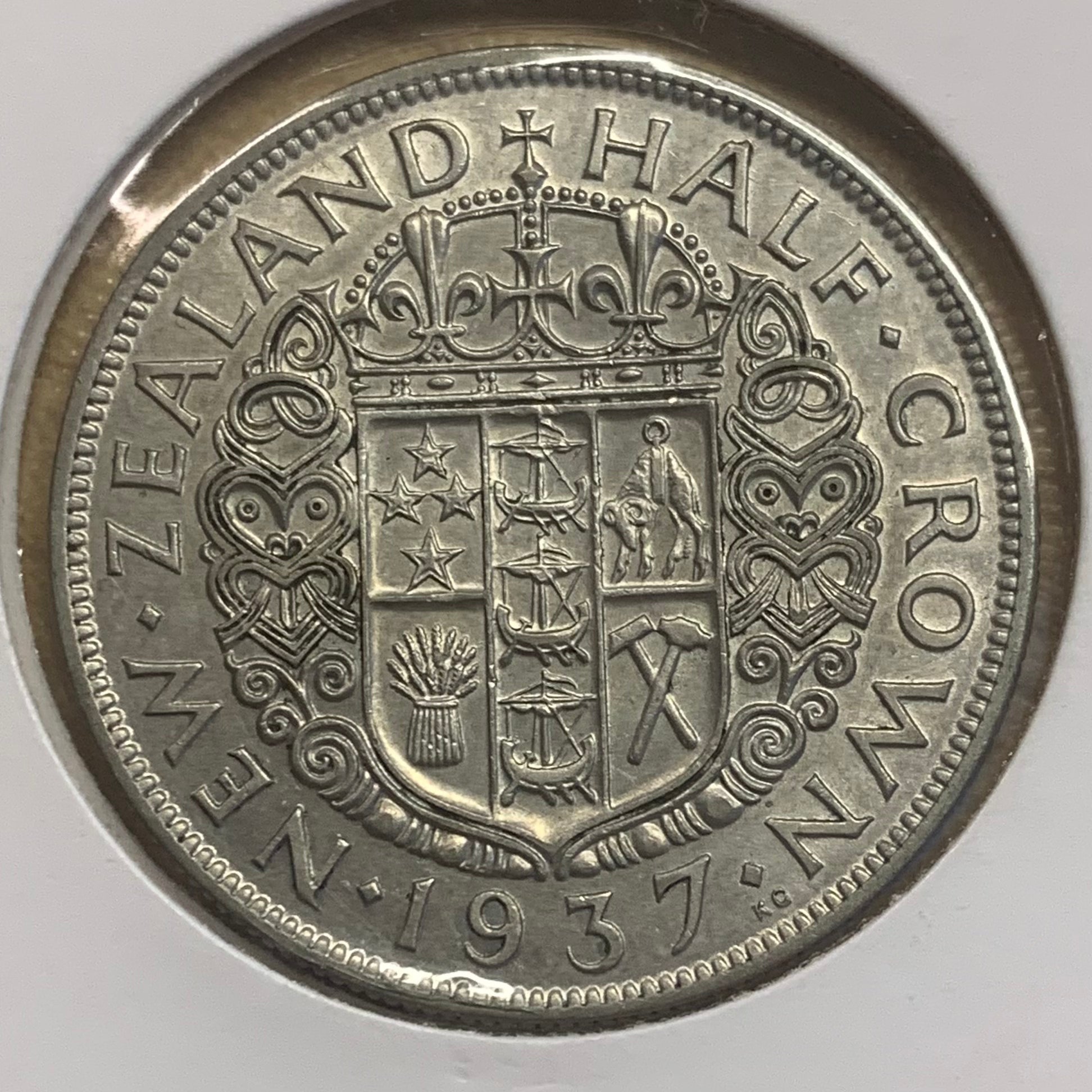 New Zealand 1937 Silver Half Crown Extremely Fine Condition