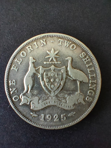 Australia 1925 2/- Florin Silver Coin Fine Condition