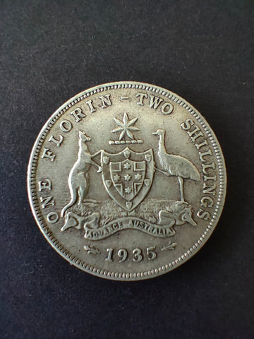 Australia 1935  2/- Florin Silver Coin Fine Condition