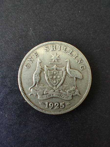 Australia 1925 1/- One Shilling silver coin Fine Condition