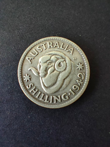 Australia 1942 1/- One Shilling silver coin Fine Condition