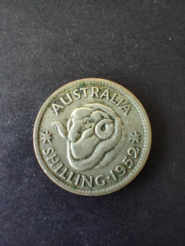 Australia 1952 1/- One Shilling silver coin Fine Condition