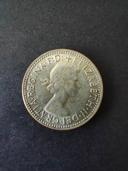 Australia 1957 1/- One Shilling silver coin Very Fine Condition