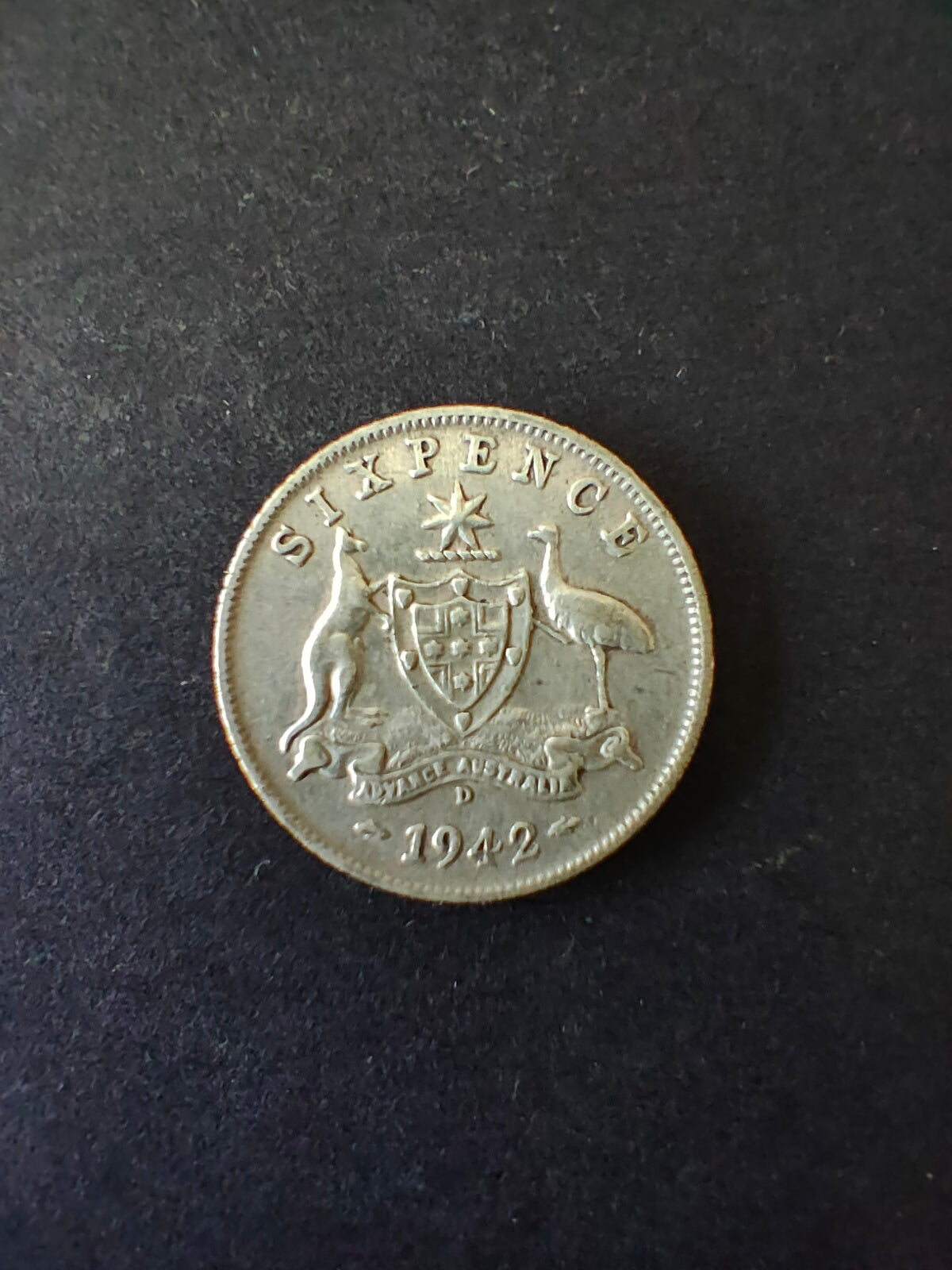 Australia 1942D Sixpence 6d Silver Coin Fine Condition. Denver Mint