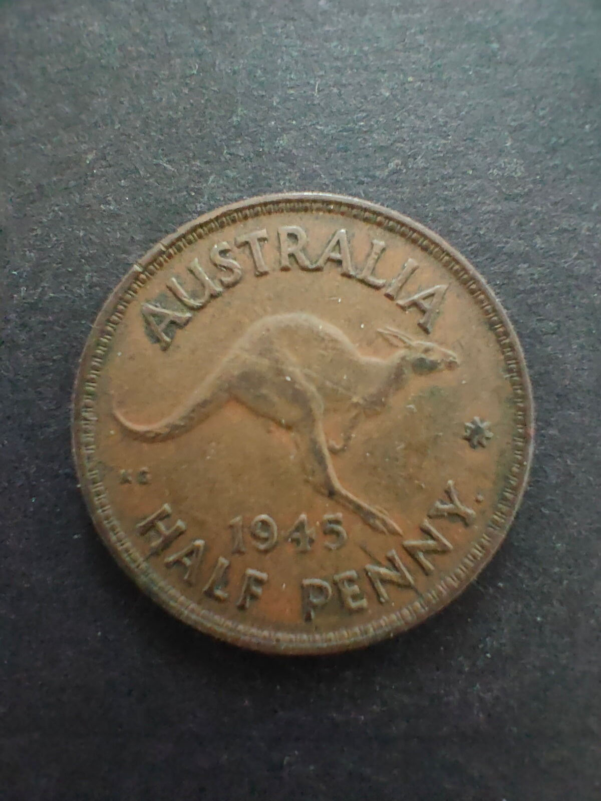 Australia 1945Y 1/2d Half Penny Fine Condition. Perth Mint