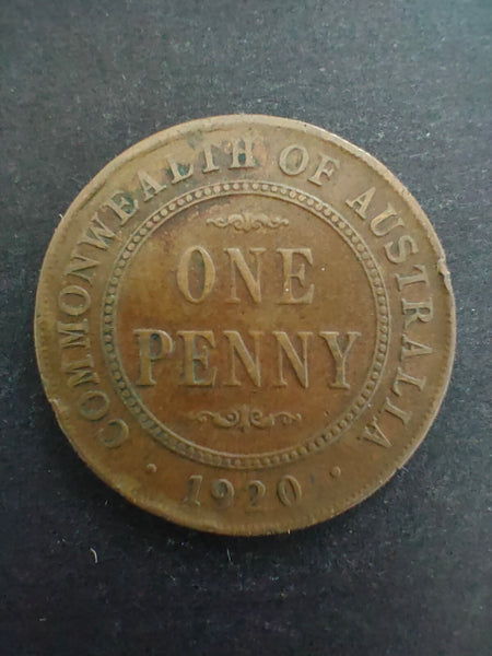 Australia 1920/. 1d One Penny Dot under scroll Fine Condition