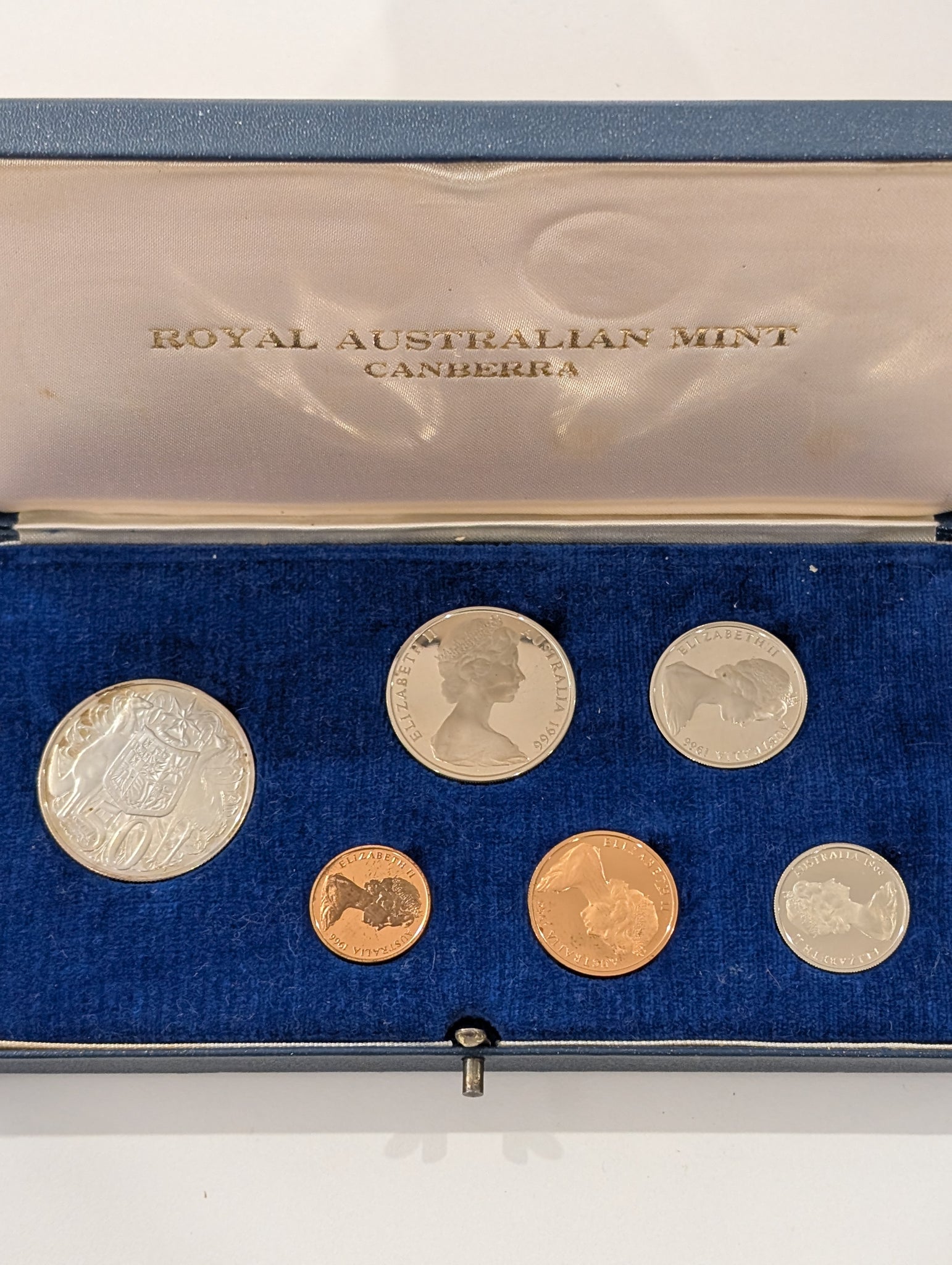 Australia 1966 Royal Australian Mint Proof Year Coin Set in Case