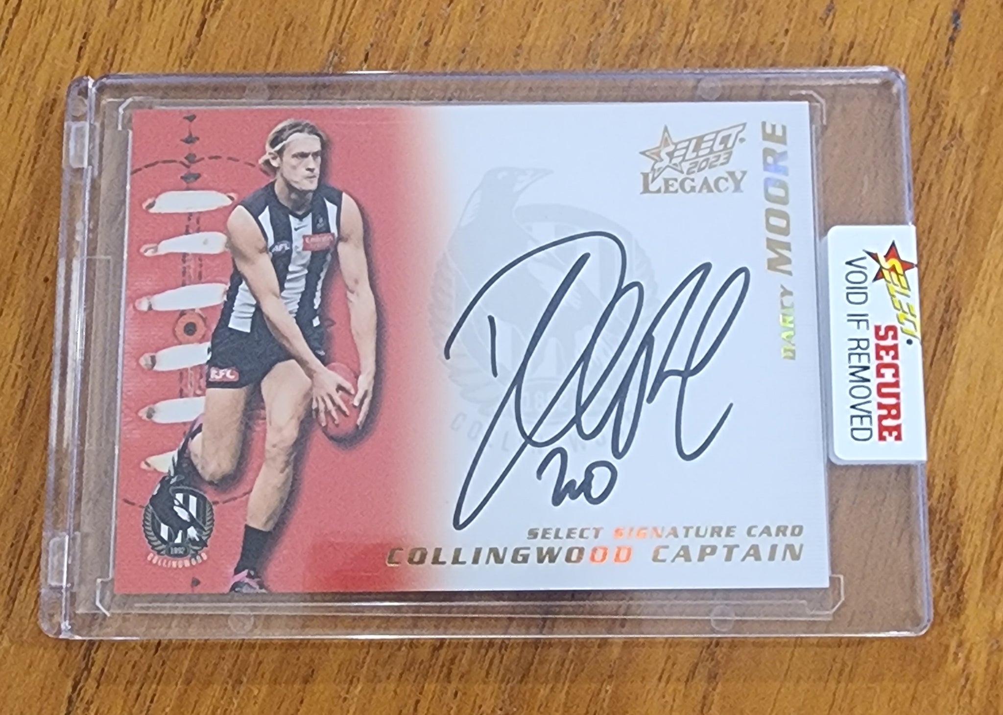 2023 AFL Select Legacy Captain Signature and Redemption Darcy Moore Collingwood 07/60 LOW
