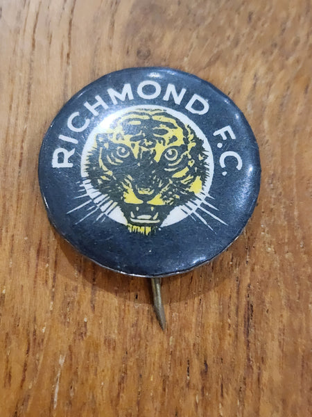 1950s Argus Football Badge - Richmond Football Club