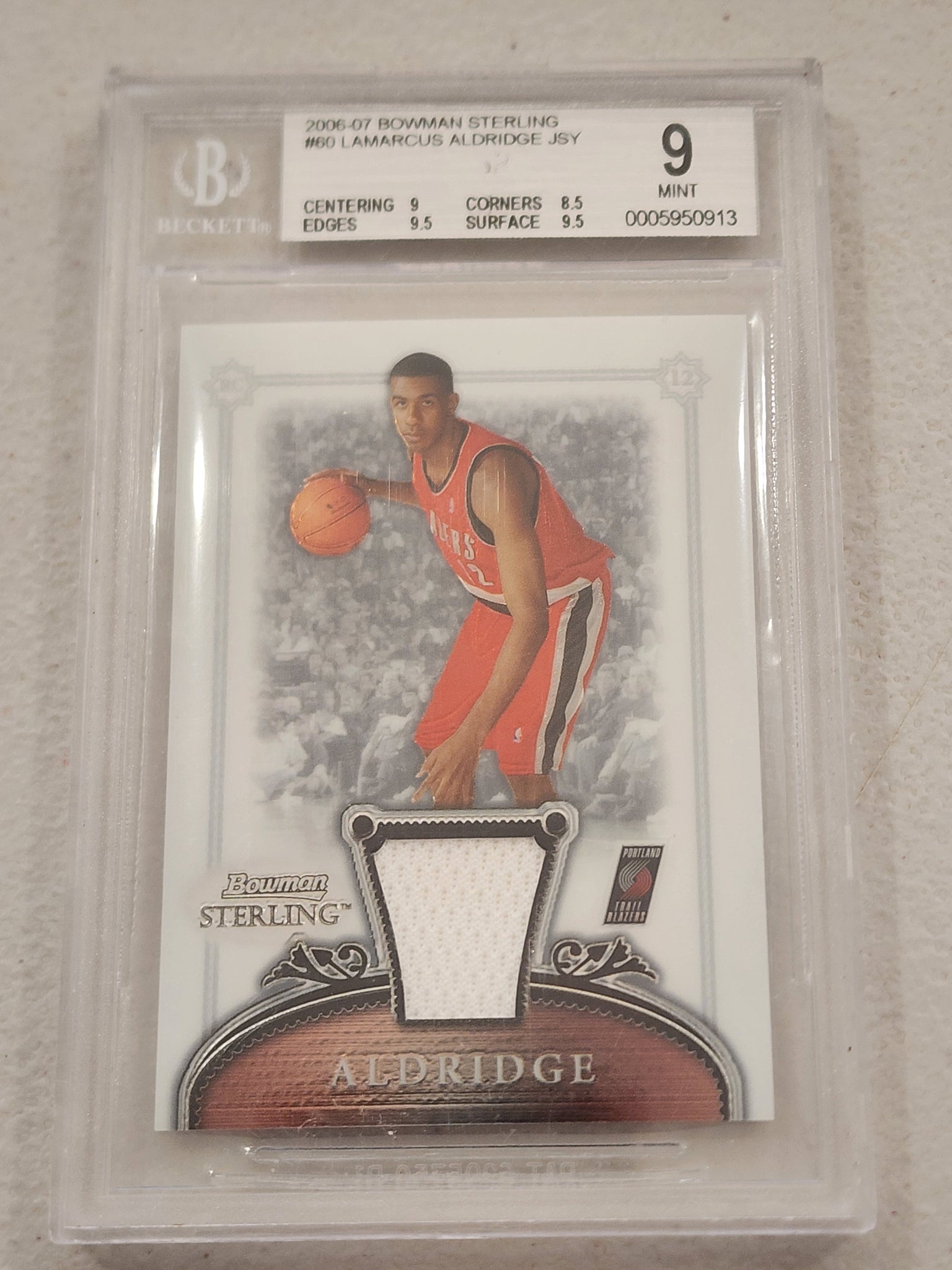 2006-07 TOPPS #60 LaMARCUS ALDRIDGE BOWMAN STERLING ROOKIE RC JERSEY PATCH BGS 9