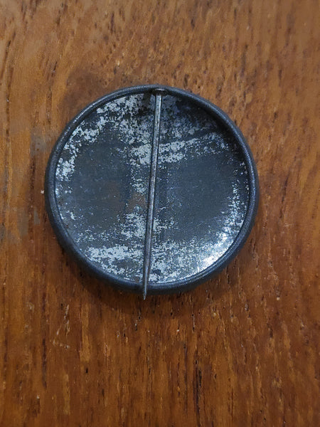 1950s Argus Football Badge - Collingwood Des Healy