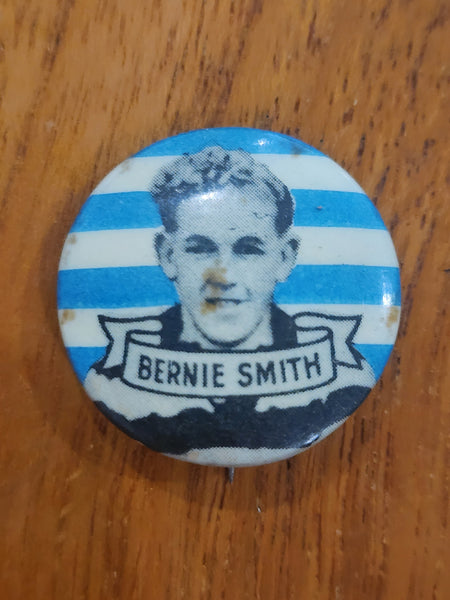 1950s Argus Football Badge - Geelong Bernie Smith