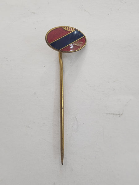 1927- 1928 4  VFL Fitzroy Football Club Membership badges and pins