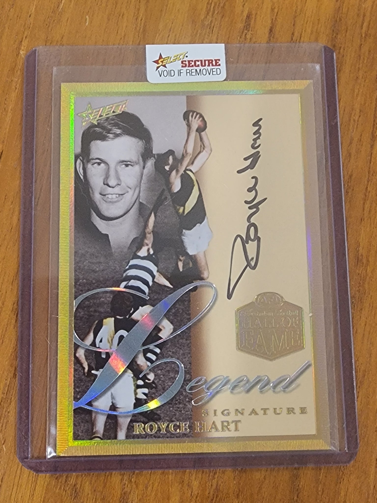 2018 AFL Select Hall Of Fame Legend Signatures and Redemption Royce Hart 21/110 LGS17