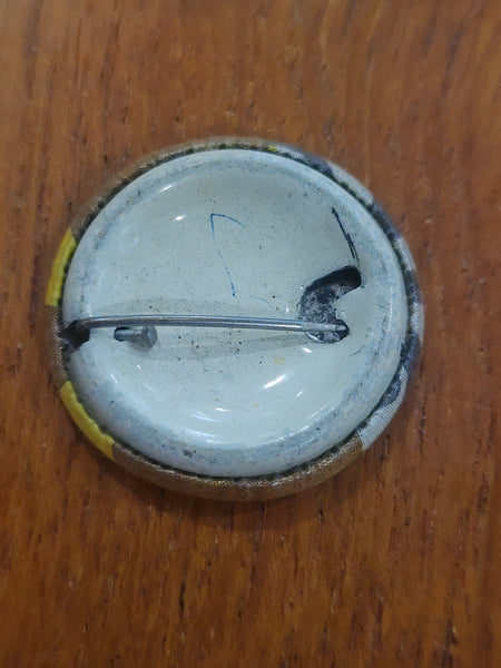 1950s Argus Football Badge - Hawthorn Kevin Curran