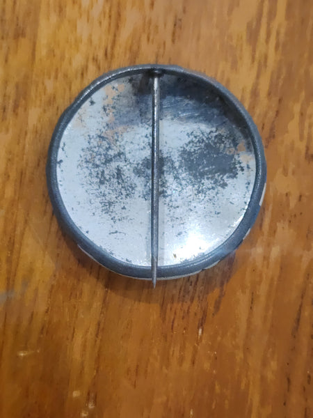 1950s Argus Football Badge - Geelong Bernie Smith