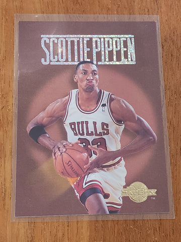 93-94 Skybox Premium Scottie Pippen Centre Stage Bulls CS5 card