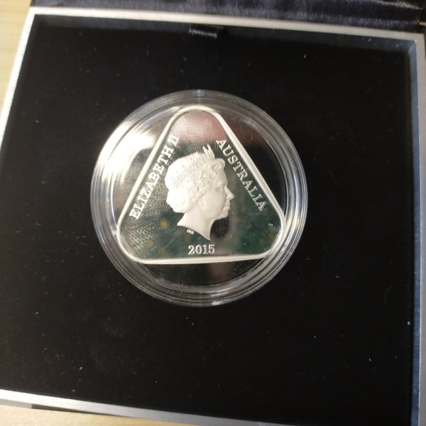 Australia 2015 Royal Australian Mint $5 Anzac Centenary Triangular .999 Silver Proof Coin