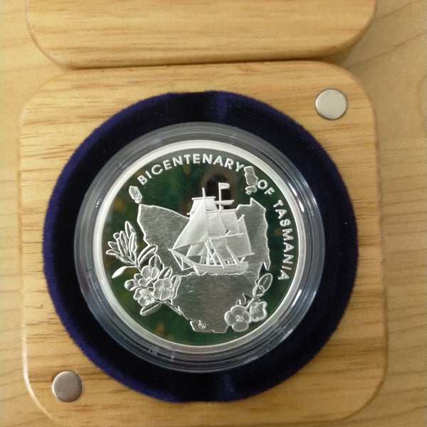 Australia 2004 Royal Australian Mint $5 Bicentenary of Tasmania 1oz .999 Proof Silver Coin. Only 7500 minted