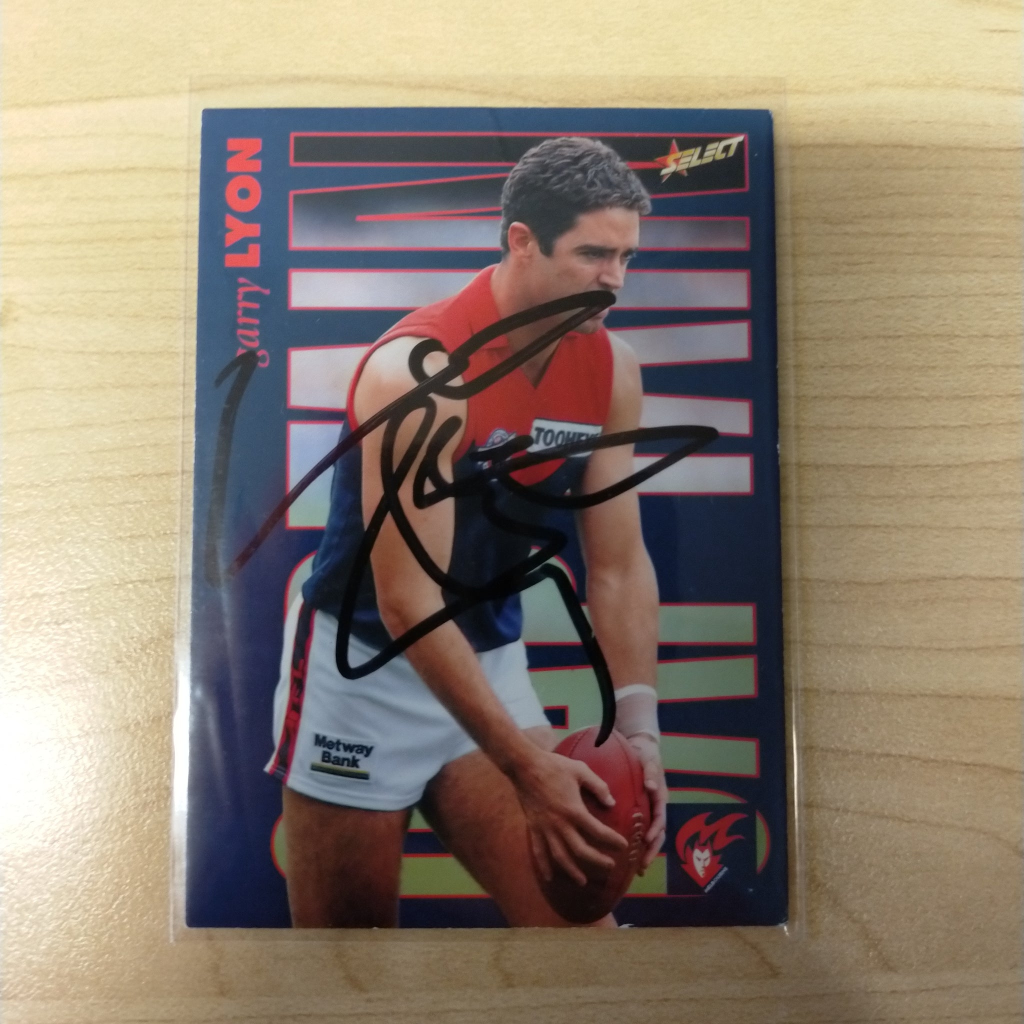 1996 Select AFL Centenary AFLPA Captain Garry Lyon Melbourne No.325 Hand Signed Card