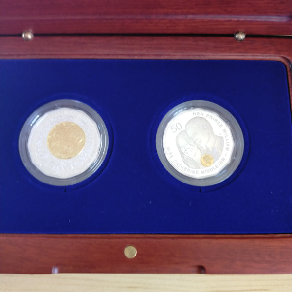 Australia 2011 Royal Australian Mint Fifty Cents 50c Royal Wedding Gold Plated Silver Proof Coin Set