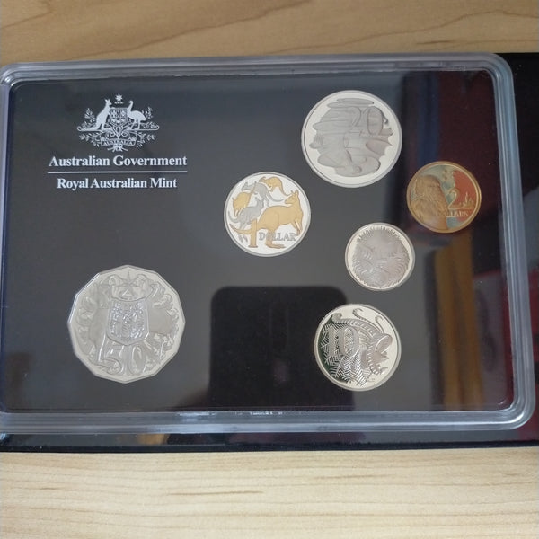 Australia 2014 Royal Australian Mint Special Edition Proof Year Coin Set With special coloured dollar which is unique to this set