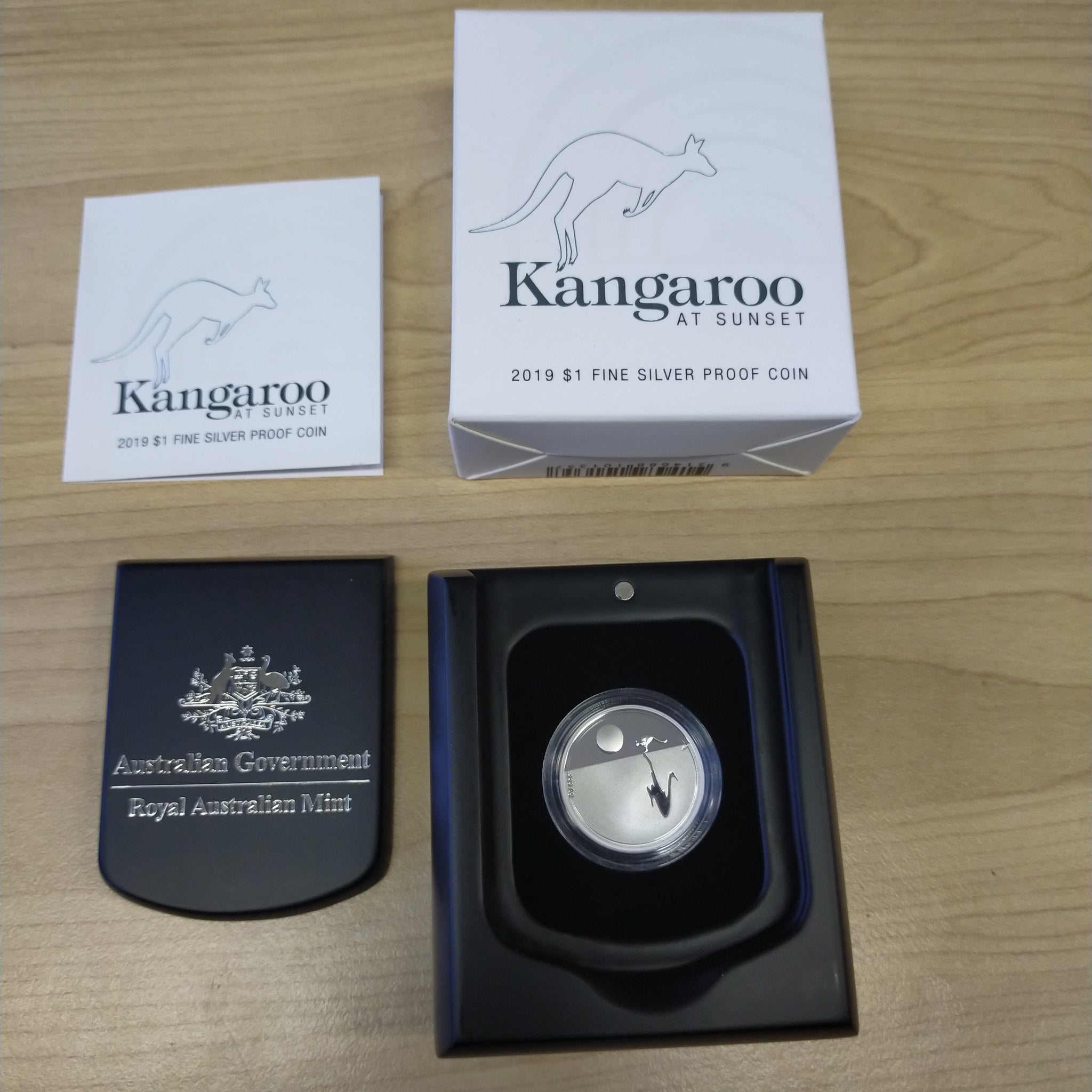 Australia 2019 Royal Australian Mint $1 Kangaroo At Sunset Silver Proof Coin