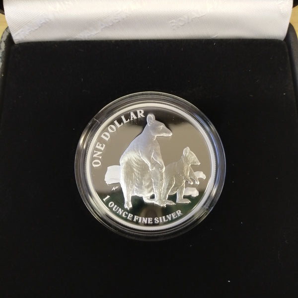 Australia 2011 Royal Australian Mint $1 Kangaroo Allied Rock-Wallaby Silver Proof Coin